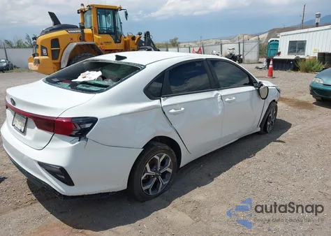 2021 Kia Forte Lxs from USA, damaged, VIN 3KPF24ADXME384671